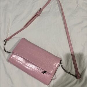 Elegant Pink Croc-Embossed Crossbody Bag